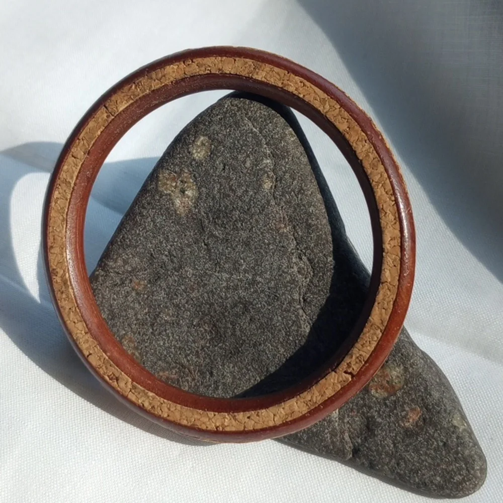 Vintage '70s cork inlay wood bangle